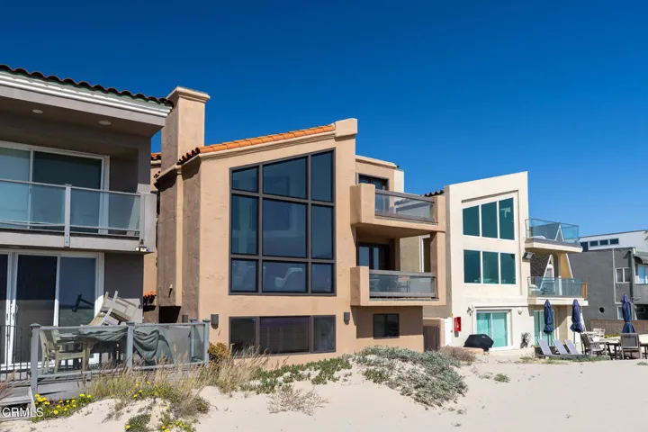 3265 Ocean Dr-46