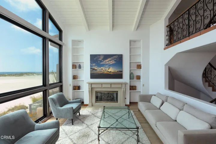 3265 Ocean Dr-3