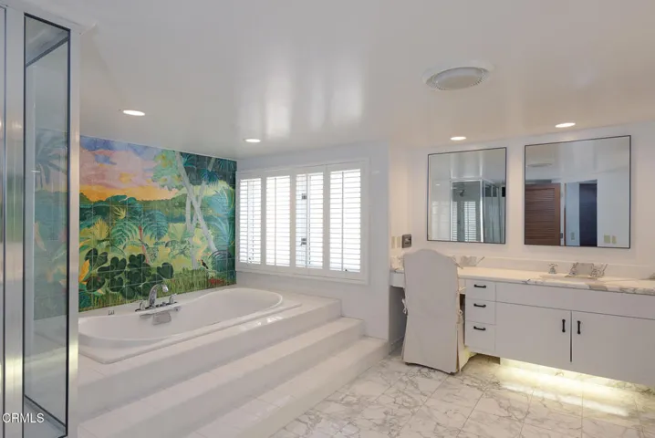 3265 Ocean Dr-28