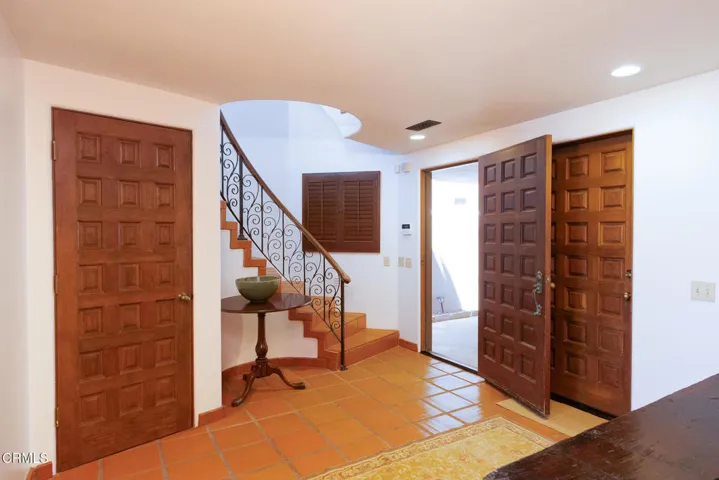 3265 Ocean Dr-41