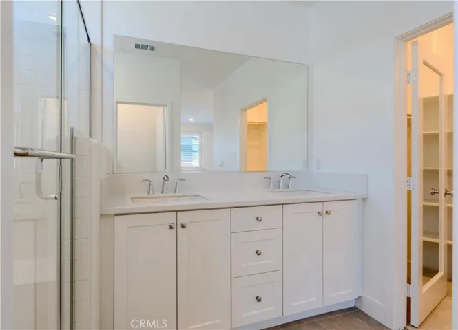 426 Lobata, Irvine, California 92618