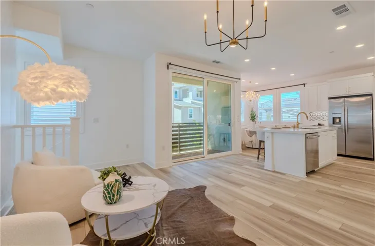 426 Lobata, Irvine, California 92618