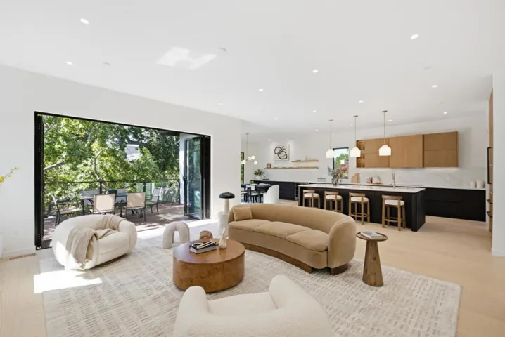 2540 Howard Avenue, San Carlos, California 94070