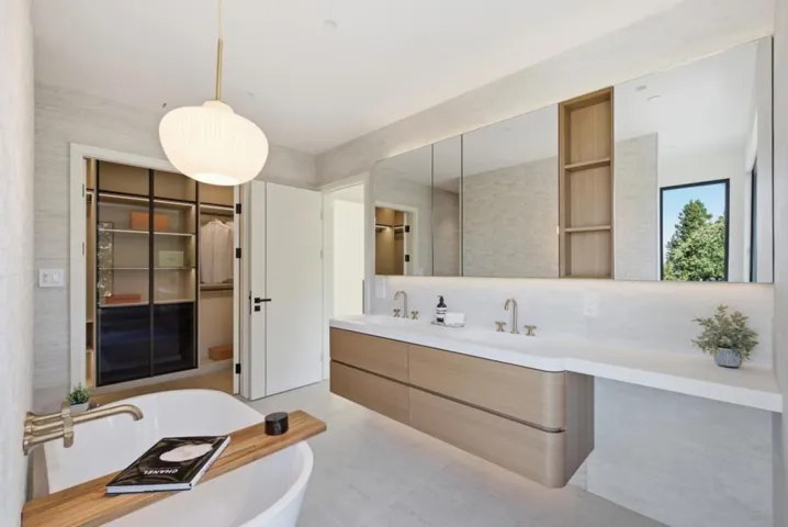 2540 Howard Avenue, San Carlos, California 94070