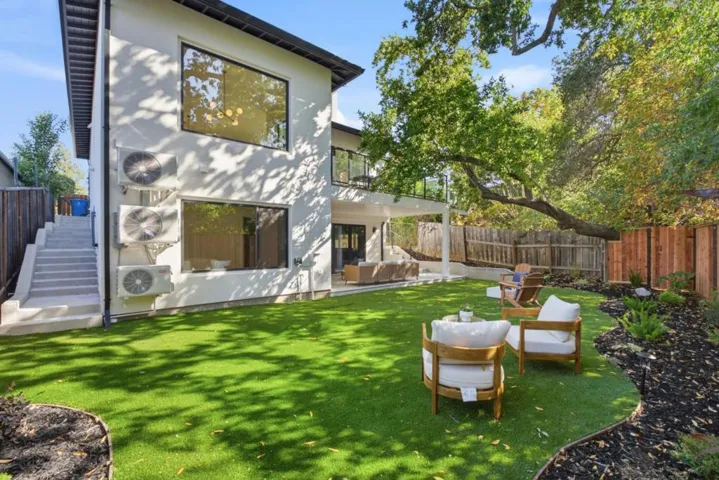 2540 Howard Avenue, San Carlos, California 94070