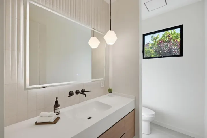 2540 Howard Avenue, San Carlos, California 94070