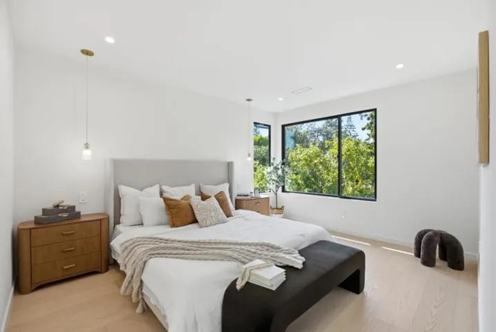 2540 Howard Avenue, San Carlos, California 94070