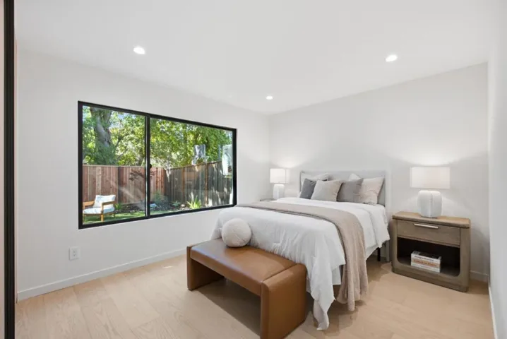 2540 Howard Avenue, San Carlos, California 94070