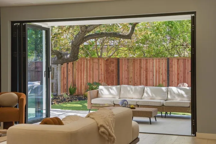 2540 Howard Avenue, San Carlos, California 94070