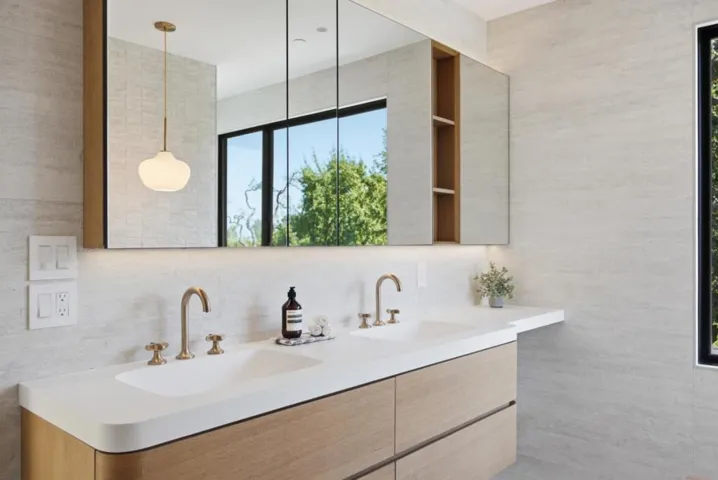 2540 Howard Avenue, San Carlos, California 94070