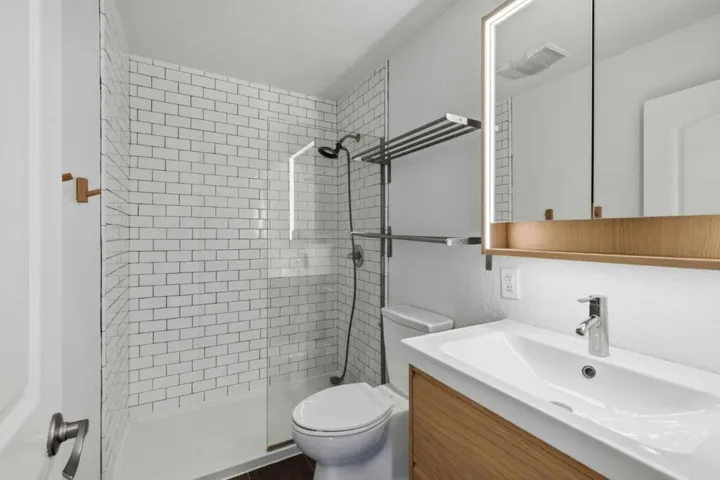 250 River Street 220, Santa Cruz, California 95060