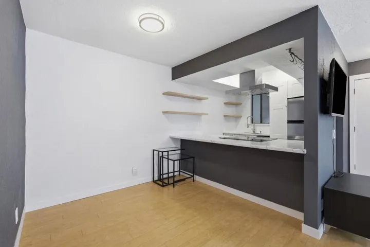 250 River Street 220, Santa Cruz, California 95060