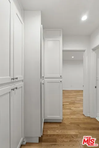 1233 N Harper Avenue 5, West Hollywood, California 90046