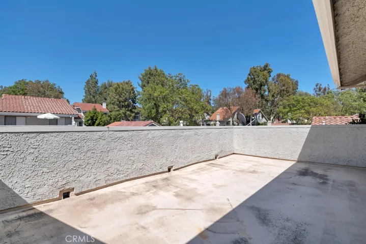 905 Thistlegate, Oak Park, California 91377