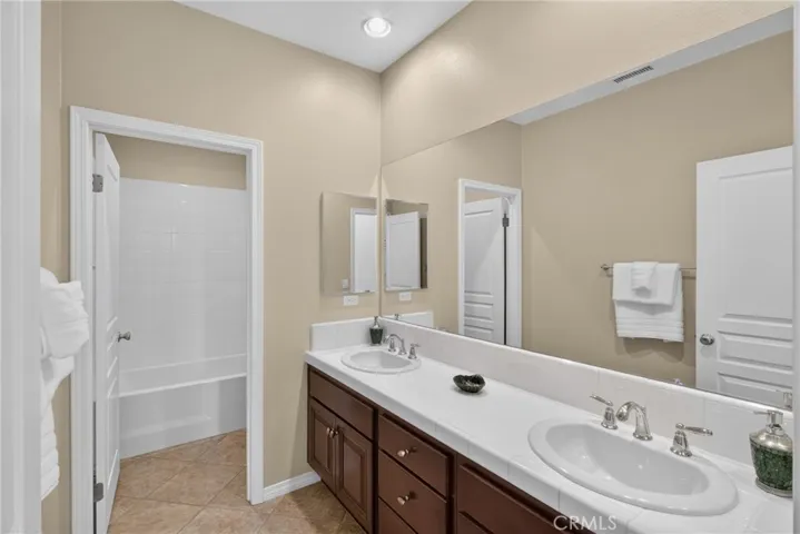 Upstairs Hall Bathroom
