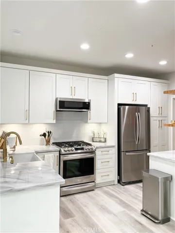 151 Islington, Irvine, California 92620