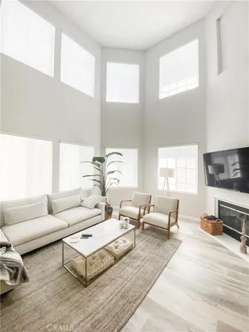 151 Islington, Irvine, California 92620