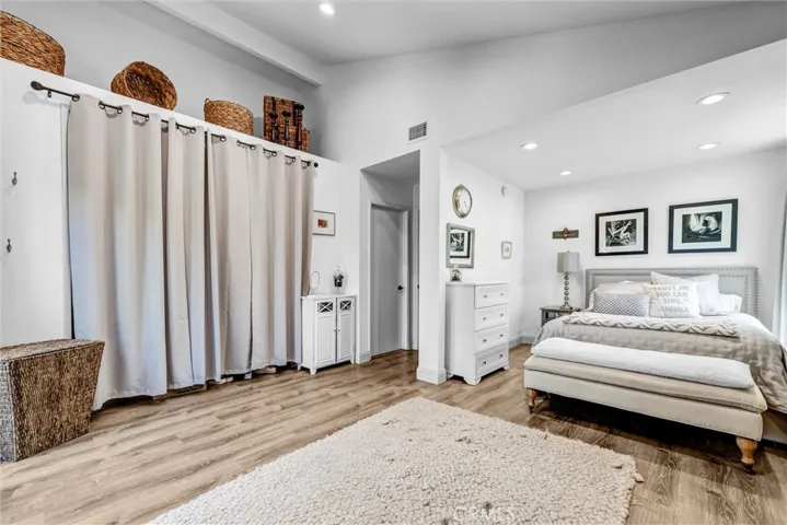 28451 Zurita, Mission Viejo, California 92692