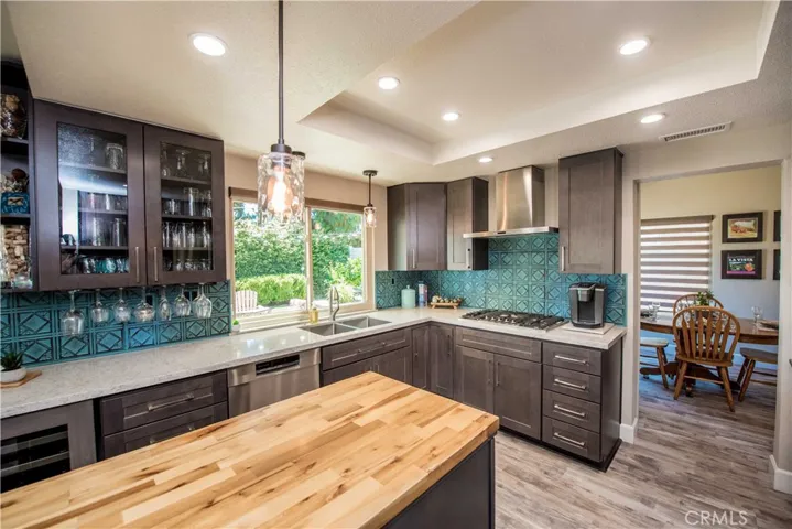 1791 Moccasin Trail Circle, Corona, California 92882