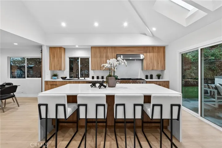 5506 Forest Cove, Agoura Hills, California 91301