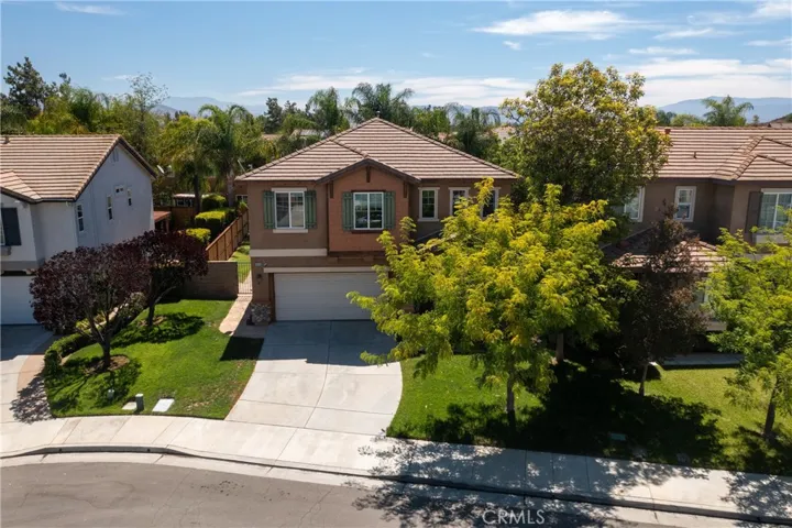 Attractive Front Elevation Situated On A Quiet Cul-De-Sac
