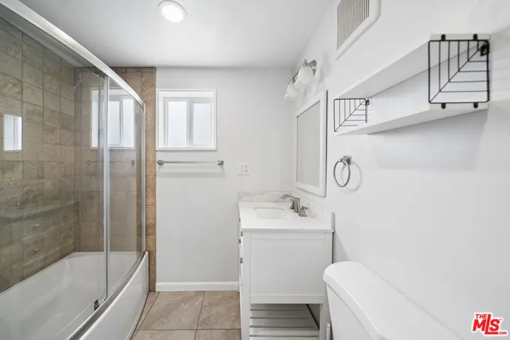 1543 W 23rd Street, Los Angeles, California 90007