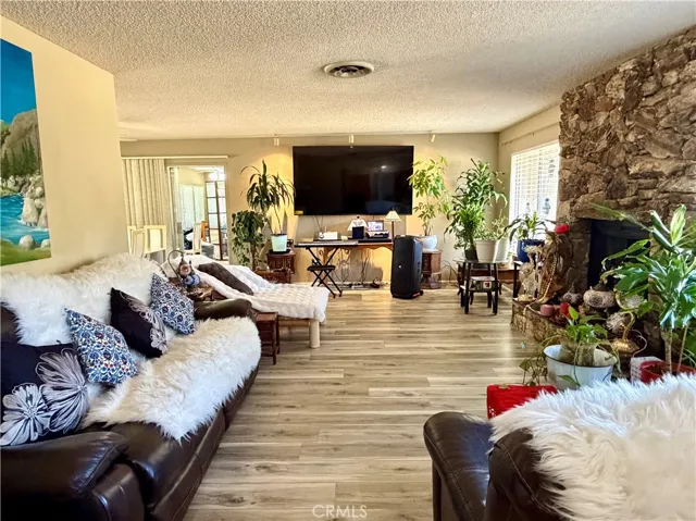 56662 El Dorado, Yucca Valley, California 92284