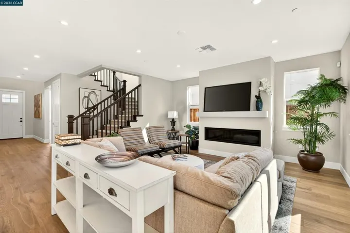 2201 Vandeleur Drive, Napa, California 94558