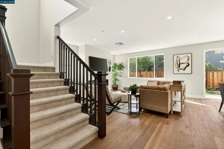 2201 Vandeleur Drive, Napa, California 94558