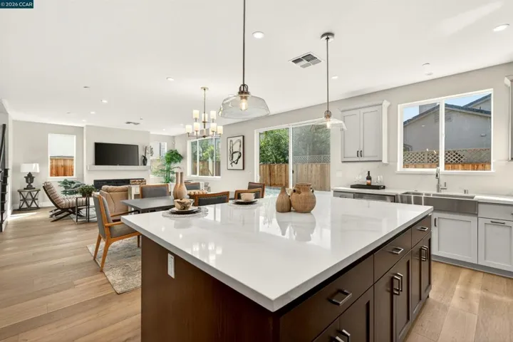 2201 Vandeleur Drive, Napa, California 94558