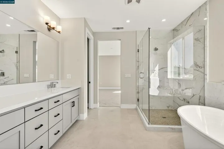 2201 Vandeleur Drive, Napa, California 94558