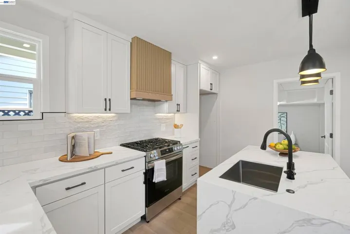 25353 Tarman Ave, Hayward, California 94544