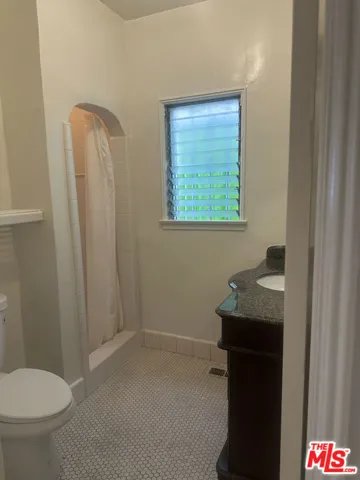 8381 W 4th Street, Los Angeles, California 90048