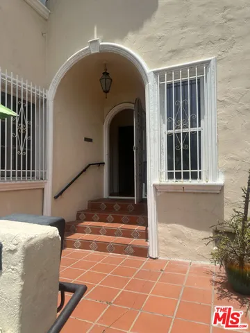 8381 W 4th Street, Los Angeles, California 90048