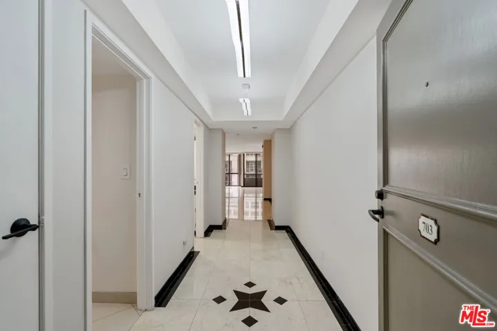 10660 Wilshire Boulevard 703, Los Angeles, California 90024