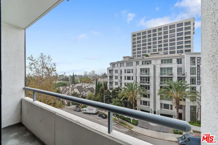 10660 Wilshire Boulevard 703, Los Angeles, California 90024