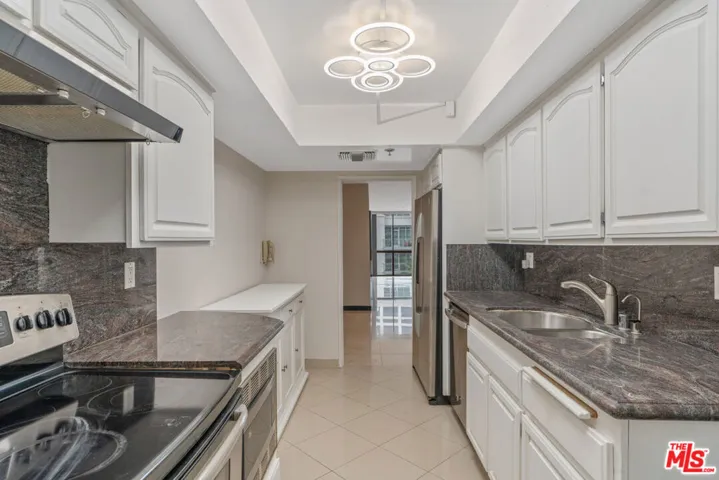 10660 Wilshire Boulevard 703, Los Angeles, California 90024