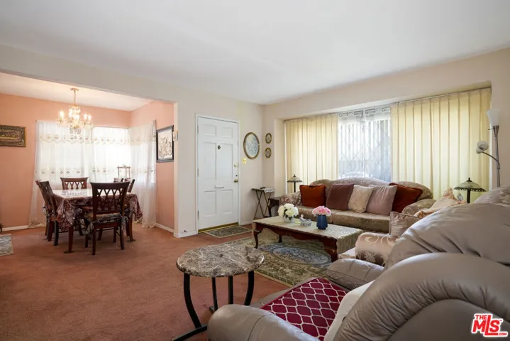 4831 W 121st Street, Hawthorne, California 90250