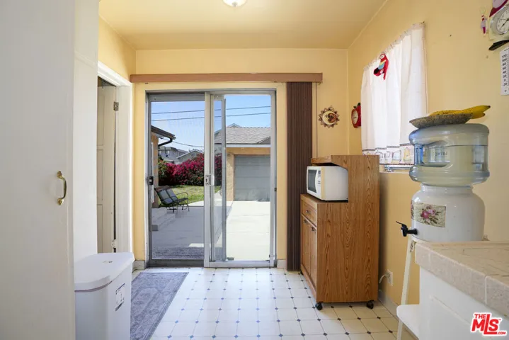 4831 W 121st Street, Hawthorne, California 90250