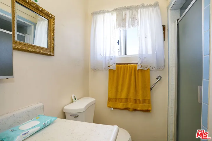 4831 W 121st Street, Hawthorne, California 90250