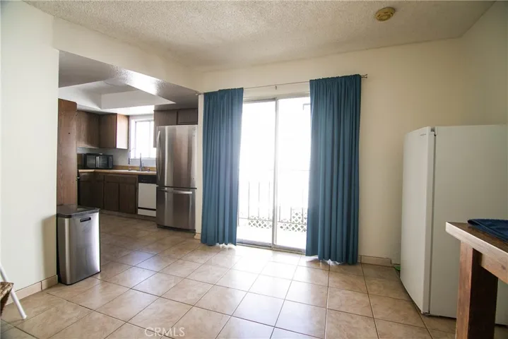 639 E Olive, Burbank, California 91501