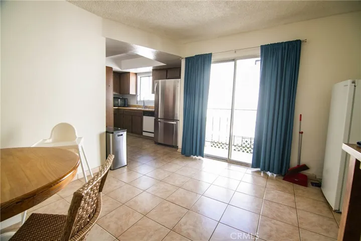 639 E Olive, Burbank, California 91501
