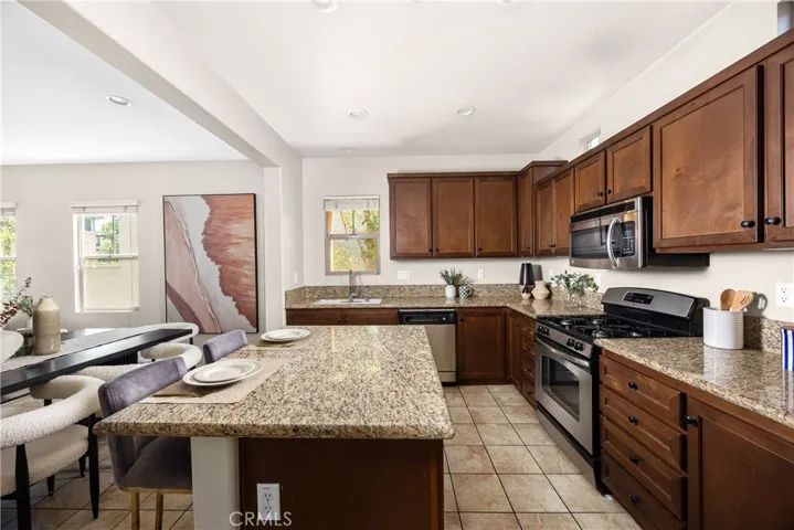 12466 Canal Drive 6, Rancho Cucamonga, California 91739