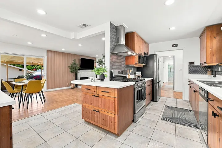 16126 Rinaldi Street, Granada Hills, California 91344