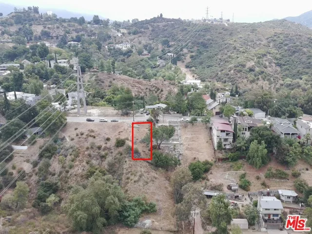 9477 Reverie Road, Tujunga, California 91042