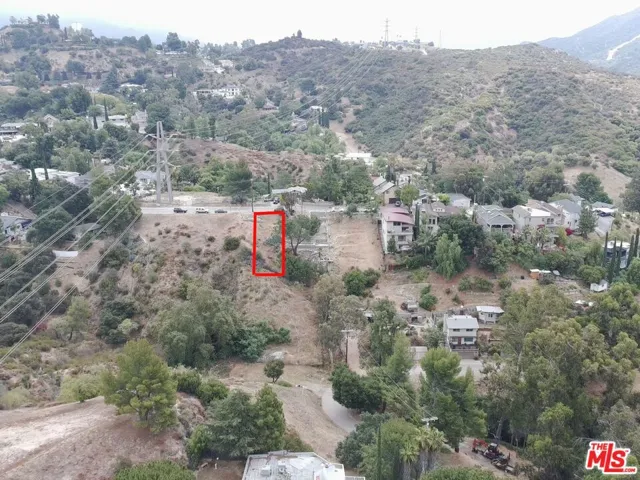 9477 Reverie Road, Tujunga, California 91042