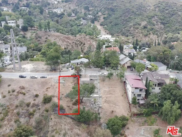 9477 Reverie Road, Tujunga, California 91042