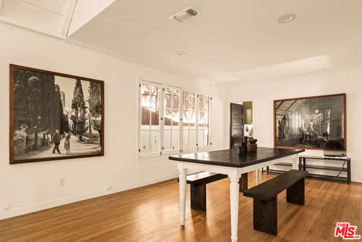 2272 India Street, Los Angeles, California 90039