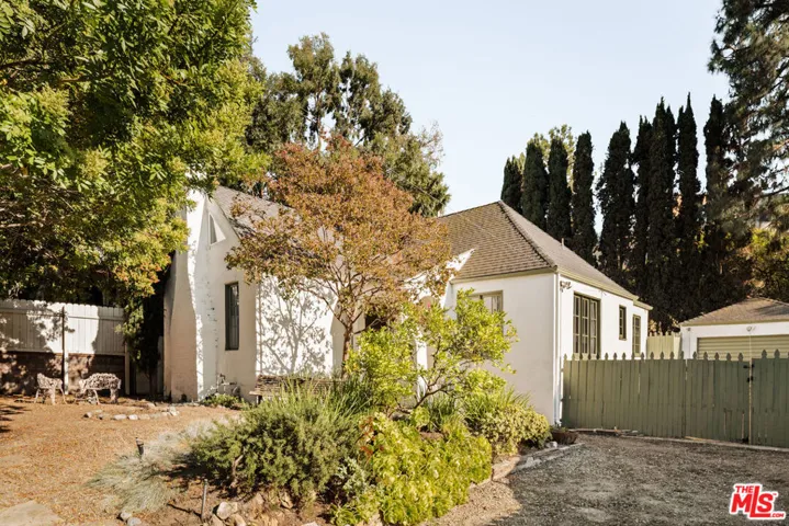 2272 India Street, Los Angeles, California 90039
