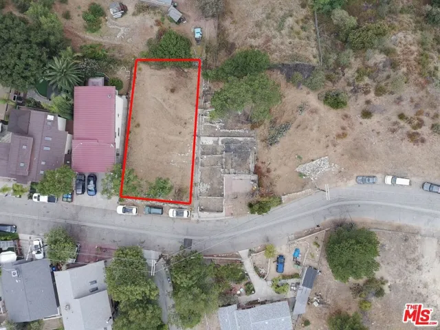 9467 Reverie Road, Tujunga, California 91042